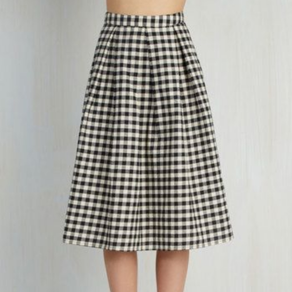 Alythea Brunch Hostess Gingham Midi Skirt
